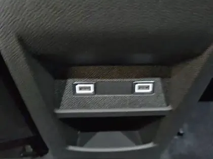 Photo 20 Peugeot 408  Hybrid 136 e-DCS6