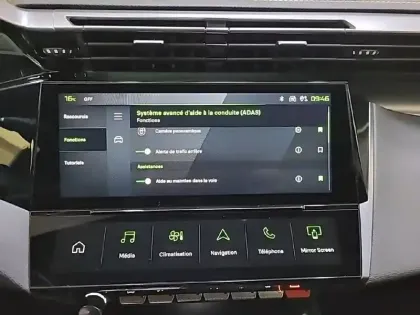 Photo 56 Peugeot 408  Hybrid 136 e-DCS6
