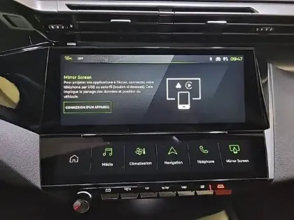Photo 60 Peugeot 408  Hybrid 136 e-DCS6