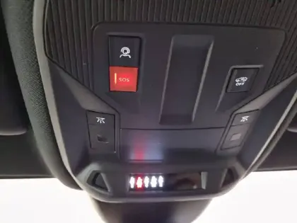 Photo 63 Peugeot 408  Hybrid 136 e-DCS6