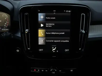 Photo 11 Volvo Xc40  T2 129 ch