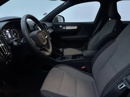 Photo 5 Volvo Xc40  T2 129 ch