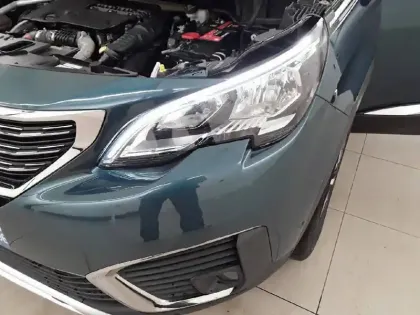 Photo 15 Peugeot 5008  1.6 BlueHDi 120ch S&S EAT6