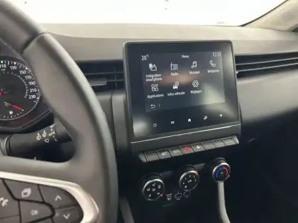 Photo 11 Renault Clio  TCe 90