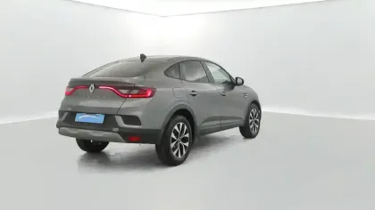 Photo 4 Renault Arkana  TCe 140 EDC FAP