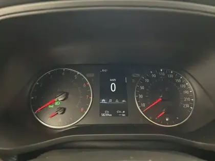 Photo 16 Renault Arkana  TCe 140 EDC FAP