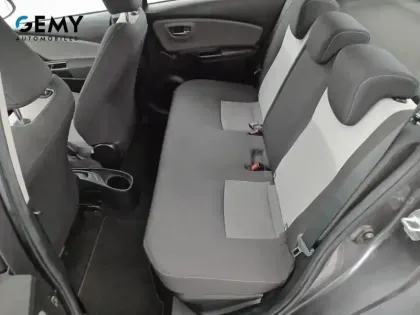 Photo 9 Toyota Yaris  Hybride Pro 100h