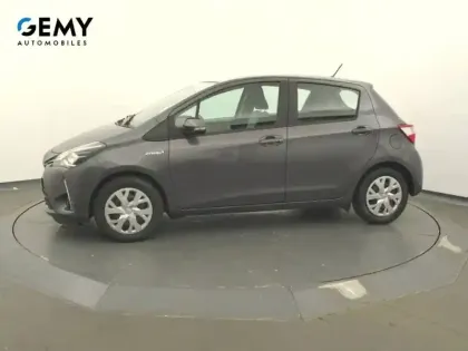 Photo 17 Toyota Yaris  Hybride Pro 100h