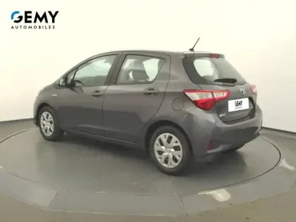 Photo 5 Toyota Yaris  Hybride Pro 100h