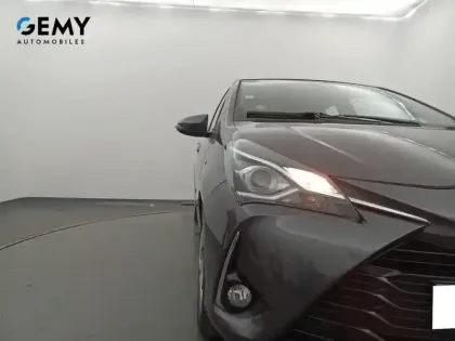 Photo 19 Toyota Yaris  Hybride Pro 100h