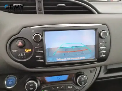 Photo 20 Toyota Yaris  Hybride Pro 100h