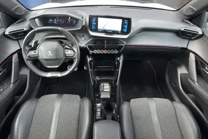 Photo 34 Peugeot 208  PureTech 100 S&S EAT8