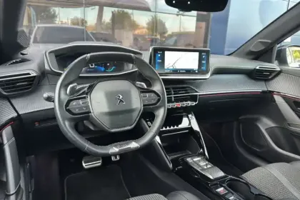 Photo 41 Peugeot 208  PureTech 100 S&S EAT8