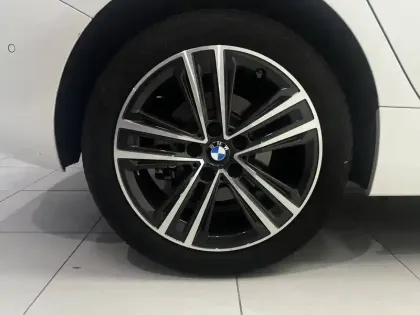 Photo 77 BMW Serie 1 118i 136 ch DKG7