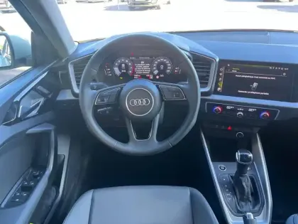 Photo 32 Audi A1  Sportback 30 TFSI 116 ch S tronic 7