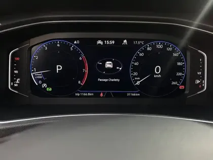 Photo 74 Volkswagen T-roc  2.0 TSI 190 Start/Stop DSG7 4Motion