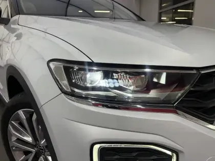 Photo 92 Volkswagen T-roc  2.0 TSI 190 Start/Stop DSG7 4Motion