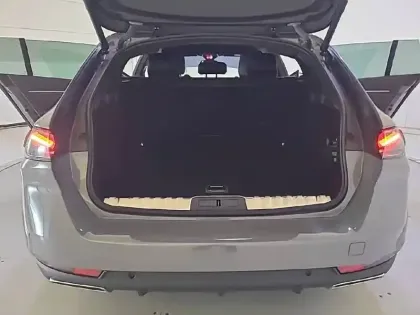 Photo 38 Peugeot 508  SW BlueHDi 130 ch S&S EAT8