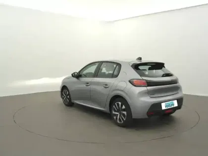 Photo 31 Peugeot 208  PureTech 75 S&S BVM5