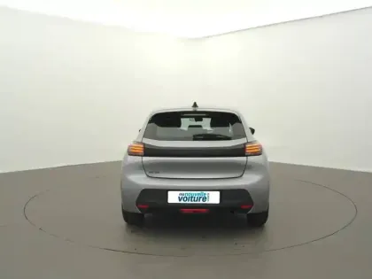 Photo 29 Peugeot 208  PureTech 75 S&S BVM5