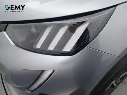 Photo 37 Peugeot 2008  PureTech 130 S&S EAT8