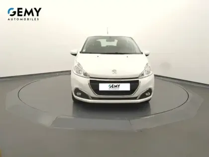 Photo Peugeot 208 Premium