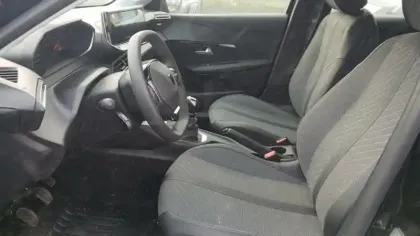 Photo 49 Peugeot 208  100 S&S BVM6