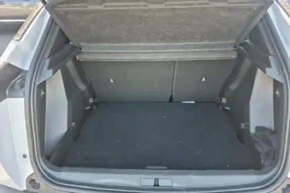 Photo 14 Peugeot 2008  130 S&S EAT8