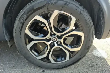 Photo 14 Renault Arkana  E-Tech hybride 145 - 22