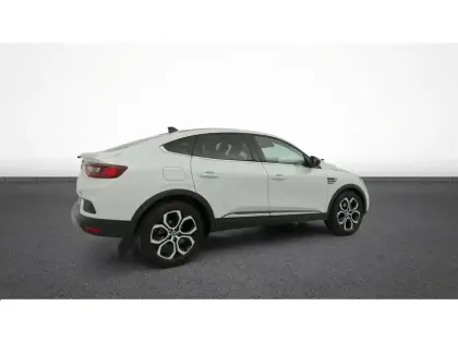 Photo 29 Renault Arkana  E-Tech hybride 145 - 22