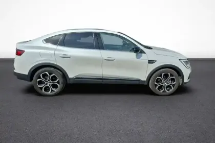 Photo 6 Renault Arkana  E-Tech hybride 145 - 22