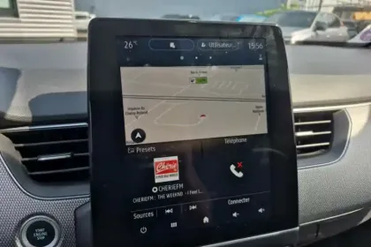 Photo 16 Renault Arkana  E-Tech hybride 145 - 22