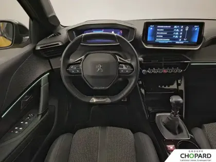 Photo 71 Peugeot 208  PureTech 100 S&S BVM6