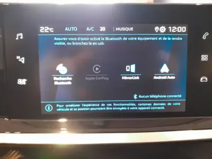 Photo 56 Peugeot 208  PureTech 100 S&S BVM6