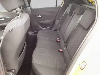 Photo 31 Peugeot 208  Electrique 50 kWh 136ch