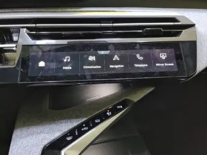 Photo 25 Peugeot 3008  Hybrid 136 e-DCS6