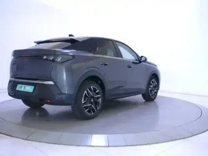 Photo 37 Peugeot 3008  Hybrid 136 e-DCS6