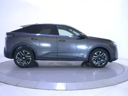 Photo 36 Peugeot 3008  Hybrid 136 e-DCS6