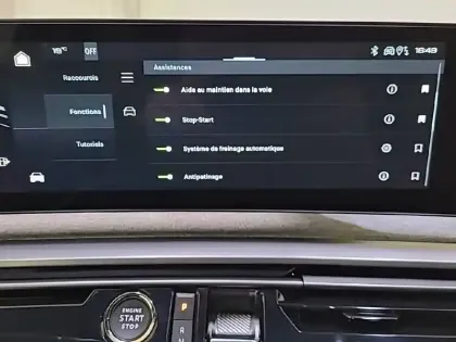 Photo 54 Peugeot 3008  Hybrid 136 e-DCS6