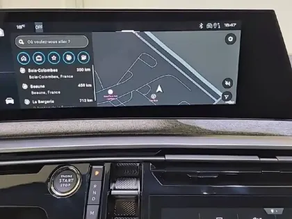 Photo 51 Peugeot 3008  Hybrid 136 e-DCS6