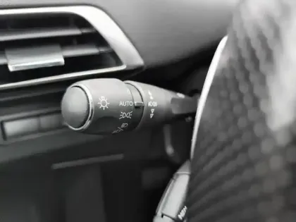 Photo 17 Peugeot 3008  BlueHDi 130ch S&S EAT8 GT Line