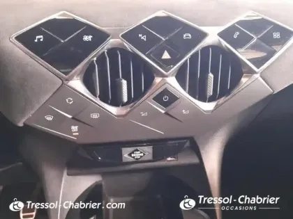 Photo 12 DS DS 3 DS3 Crossback PureTech 100 BVM6 Performance Line