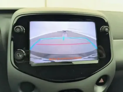 Photo 25 Toyota Aygo  1.0 VVT-i x-play x-app