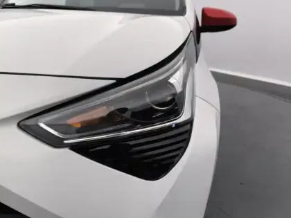 Photo 13 Toyota Aygo  1.0 VVT-i x-play x-app