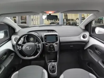 Photo 9 Toyota Aygo  1.0 VVT-i x-play x-app