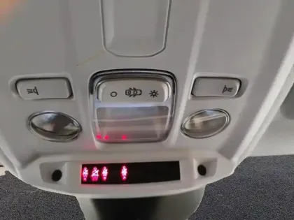 Photo 24 Opel Corsa  1.2 75 ch BVM5 Edition