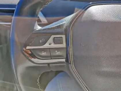 Photo 18 Peugeot 5008  PureTech 130ch S&S BVM6 Allure