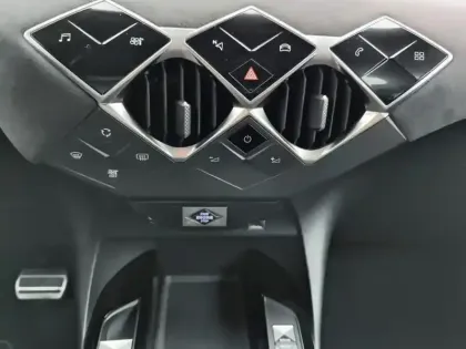 Photo 12 DS DS 3 DS3 Crossback BlueHDi 130 EAT8 Performance Line+