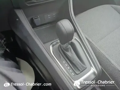 Photo 23 Renault Captur  E-Tech full hybrid 145 Techno