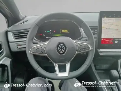Photo 11 Renault Captur  E-Tech full hybrid 145 Techno